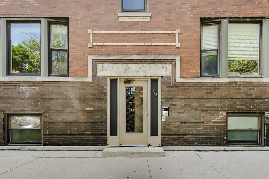 2148 North Sawyer Avenue Chicago IL 60647
