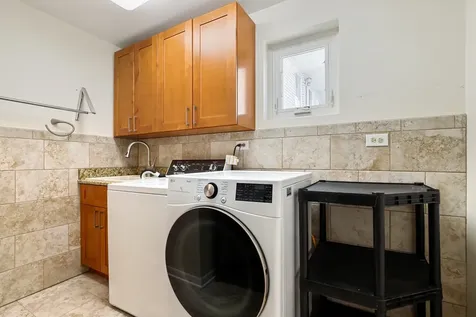1240 117TH Street Lemont IL 60439