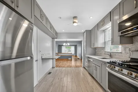 7317 West Myrtle Avenue Chicago IL 60631