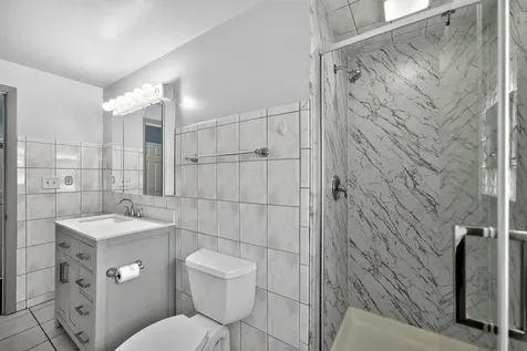 7317 West Myrtle Avenue Chicago IL 60631