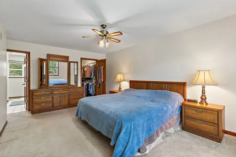 2433 Smalley Court West Dundee IL 60118