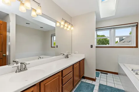 2433 Smalley Court West Dundee IL 60118
