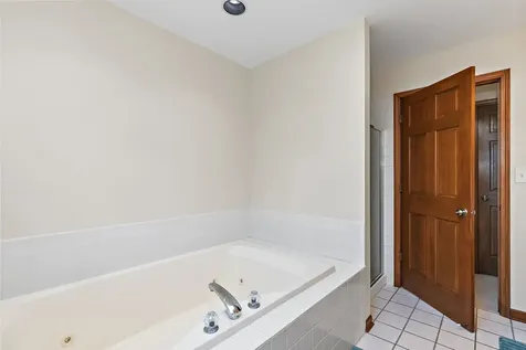 2433 Smalley Court West Dundee IL 60118