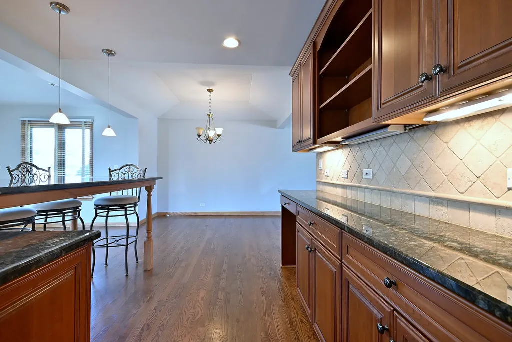921 Greendale Avenue Park Ridge IL 60068