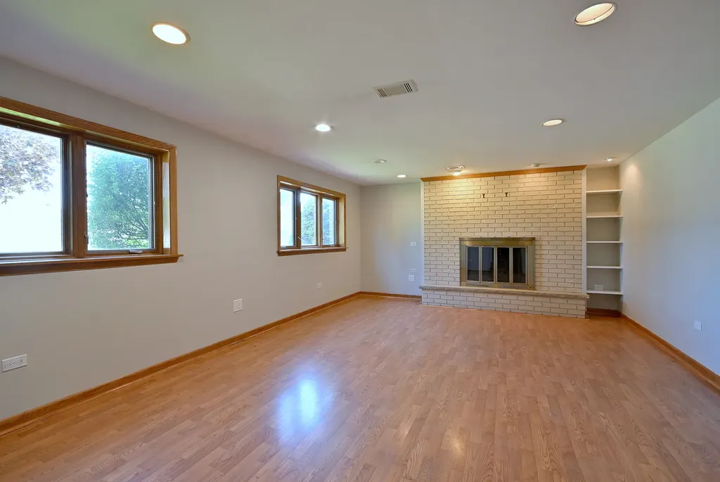 921 Greendale Avenue Park Ridge IL 60068