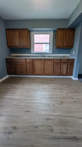 14136 South Hoxie Avenue Burnham IL 60633