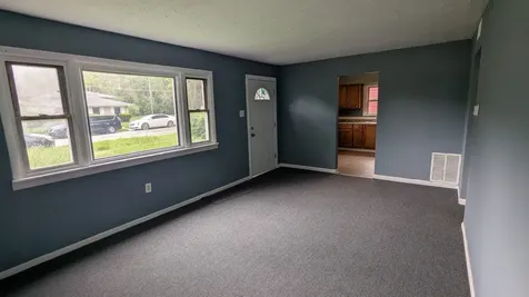 14136 South Hoxie Avenue Burnham IL 60633