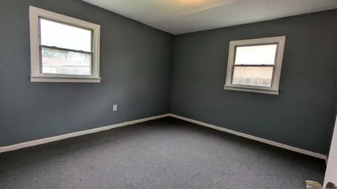 14136 South Hoxie Avenue Burnham IL 60633