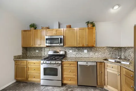 1619 Camberley Court Bartlett IL 60103