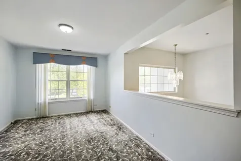 1619 Camberley Court Bartlett IL 60103