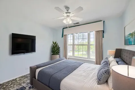1619 Camberley Court Bartlett IL 60103