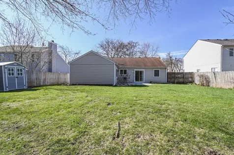 5150 Winona Lane Gurnee IL 60031