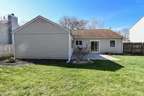 5150 Winona Lane Gurnee IL 60031