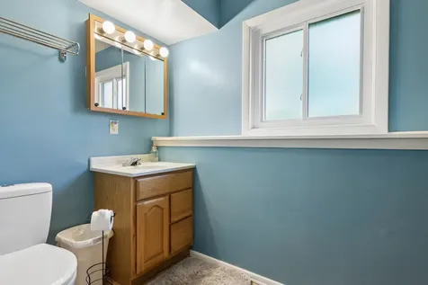 930 Camelot Drive Crystal Lake IL 60014