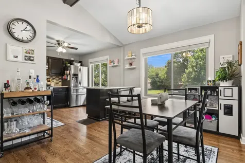 930 Camelot Drive Crystal Lake IL 60014