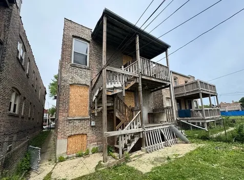 4821 West Washington Boulevard Chicago IL 60644