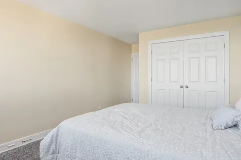 4800 South Lake Park Avenue Chicago IL 60615