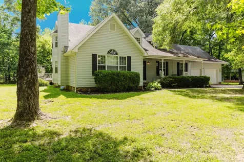 1816 Calico Road Marion IL 62959