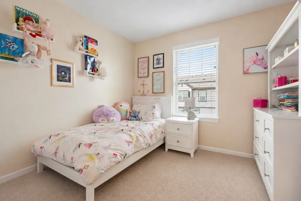 30W047 Brayman Court Warrenville IL 60563