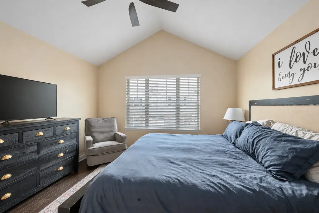 30W047 Brayman Court Warrenville IL 60563