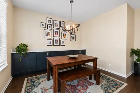 30W047 Brayman Court Warrenville IL 60563