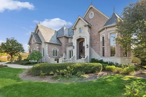 1051 Oakmont Court Woodstock IL 60098