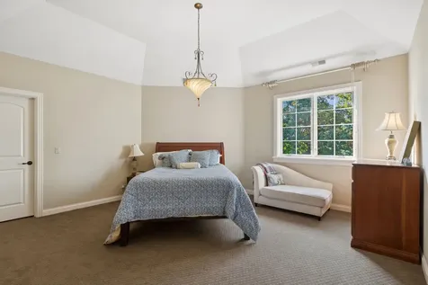 1051 Oakmont Court Woodstock IL 60098