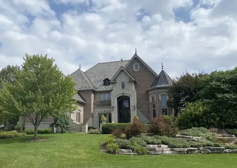1051 Oakmont Court Woodstock IL 60098