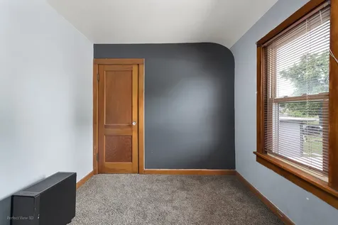 106 South 3rd Avenue Streator IL 61364