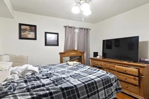 106 South 3rd Avenue Streator IL 61364