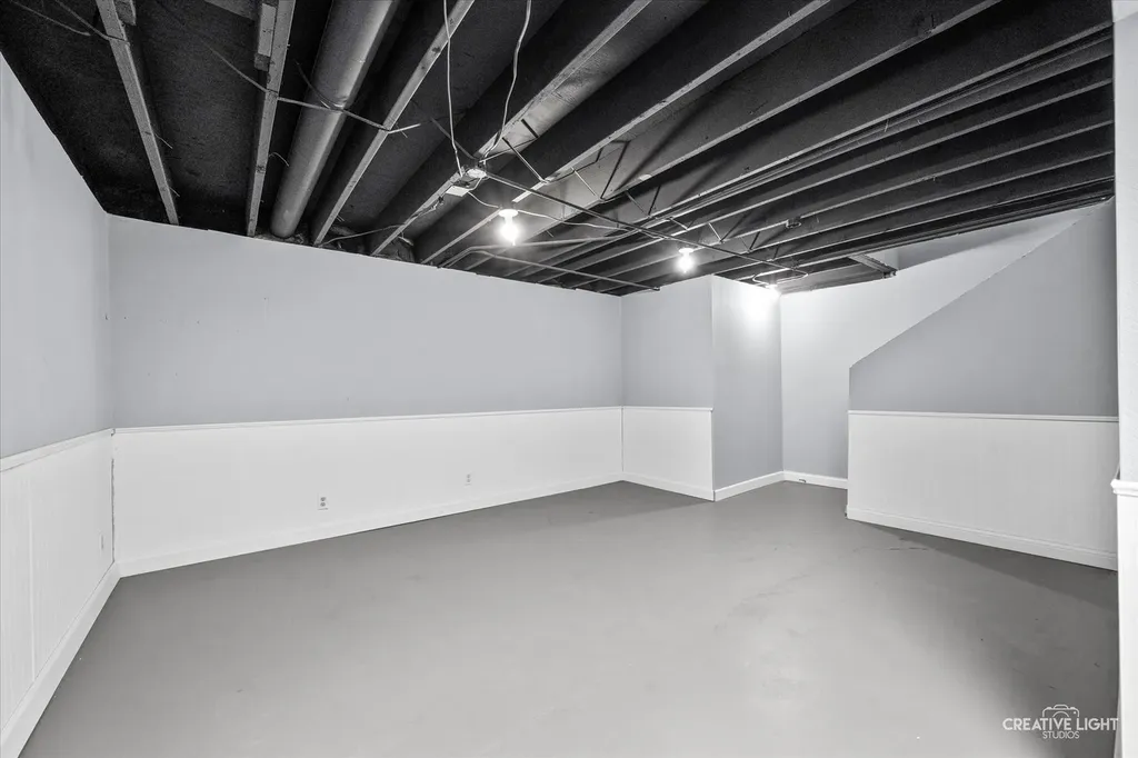 1376 Monomoy Street Aurora IL 60506