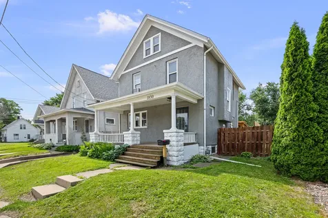 1830 Avenue Of The Cities Moline IL 61265