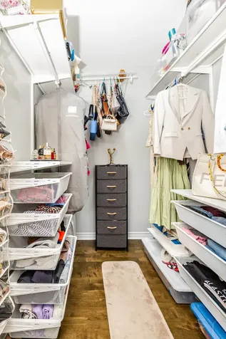 3238 North Pioneer Avenue Chicago IL 60634