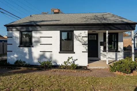 6964 West Cleveland Street Niles IL 60714