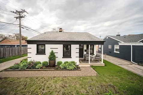 6964 West Cleveland Street Niles IL 60714