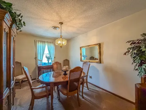9758 East 1980 North Road Oakwood IL 61858