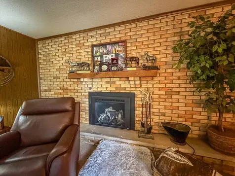 9758 East 1980 North Road Oakwood IL 61858