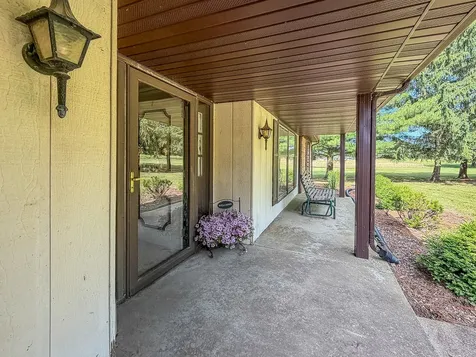 9758 East 1980 North Road Oakwood IL 61858