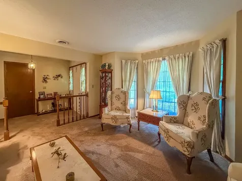 9758 East 1980 North Road Oakwood IL 61858