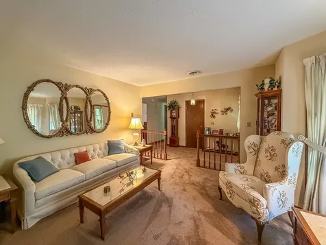 9758 East 1980 North Road Oakwood IL 61858