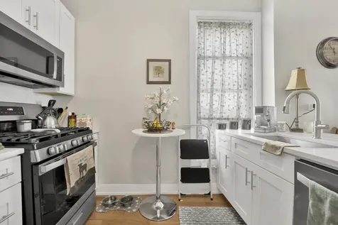 2545 West North Avenue Chicago IL 60647