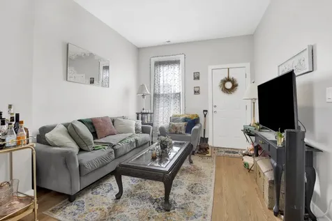 2545 West North Avenue Chicago IL 60647