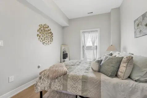 2545 West North Avenue Chicago IL 60647