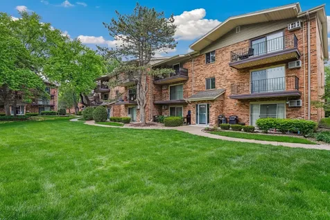 14016 Waterbury Drive Crestwood IL 60418