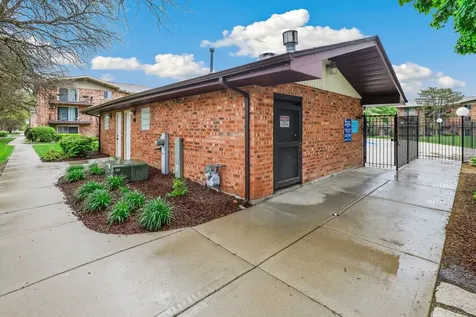 14016 Waterbury Drive Crestwood IL 60418