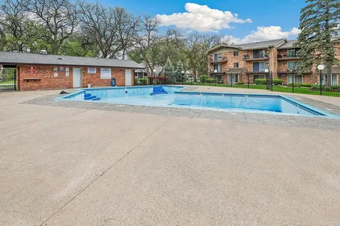 14016 Waterbury Drive Crestwood IL 60418