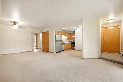 14016 Waterbury Drive Crestwood IL 60418