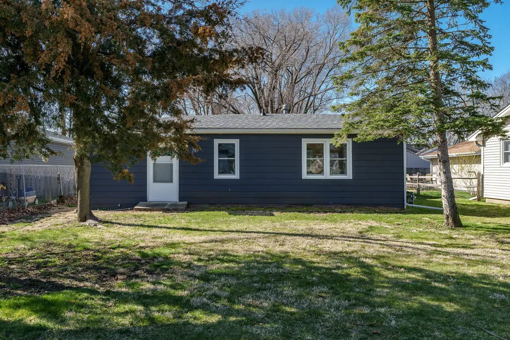 707 Marie Avenue Machesney Park IL 61115
