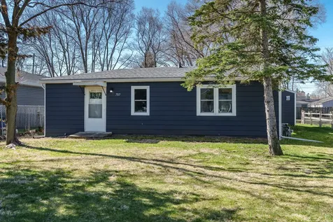 707 Marie Avenue Machesney Park IL 61115