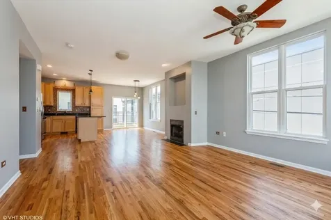 3238 North Kilbourn Avenue Chicago IL 60641